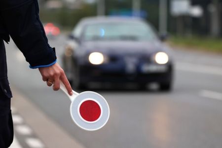 Відіб’ють бажання порушувати ПДР: водіям – “лихачам” пригрозили чималими штрафами, але є знижка