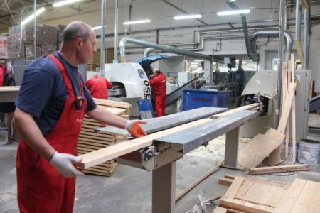 Польща депортує тисячі українців: біженцям встановили нові вимоги для проживання