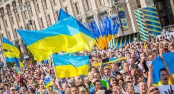 Скільки відсотків із тих, хто виїхав з України, повернуться назад після війни: прогноз соціолога