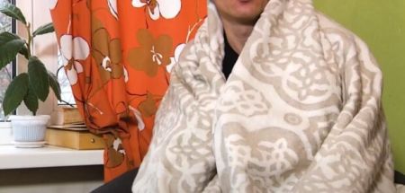 Масові відключення опалення: сотні тисяч українців залишилися без тепла у морозну погоду