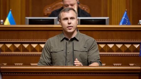 Якщо Захід відправить в Україну миротворців, вони першими втечуть у разі нового наступу РФ – нардеп