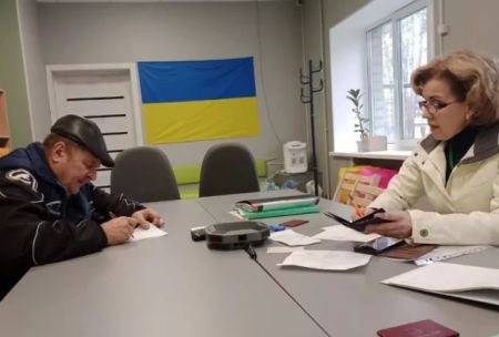 Вікові “бонуси” до пенсії у 2025 році: реальні розміри доплати та чому дають не всім