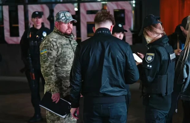 Блокувати телефон, зарплату та інші послуги: в ТЦК запропонували низку “новинок” для ухилянтів