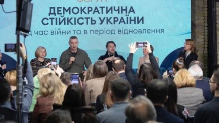 Кличко прогнозує закінчення війни за місяць-два, але попереджає про можливі заворушення