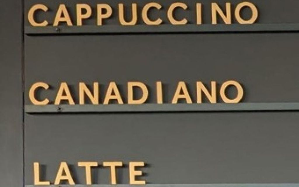У Канаді “скінчилось” американо: кав’ярні запустили флешмоб проти Трампа