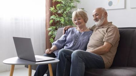 На картку прийдуть гроші відразу за 3 місяці: приємна новина для пенсіонерів