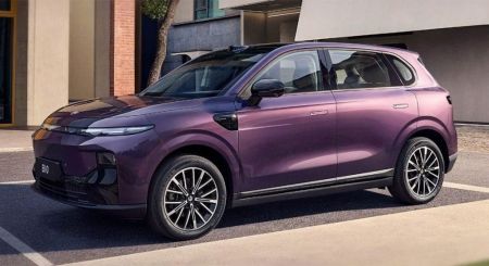 Розмітають кросовери: названо ТОП-10 ввезених з-за кордону машин віком до 5 років