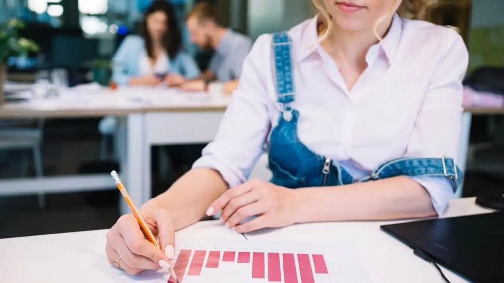 Українці масово звільняються з польських компаній і відкривають власний бізнес