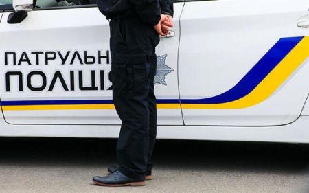 Яка фраза врятує водіїв від аферистів на дорозі: поліцейський пояснив