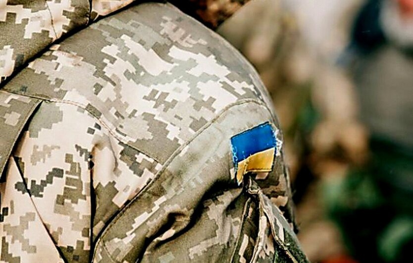 Українцям пояснили, хто має право носити “піксель”: які штрафи загрожують за камуфляж цивільним