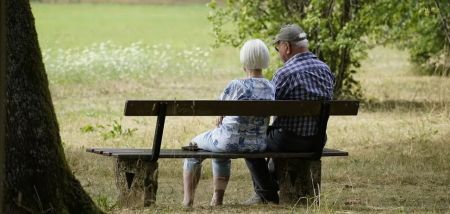 Пенсію в 60 років отримають не всі: хто та коли вийде на заслужений відпочинок в Україні