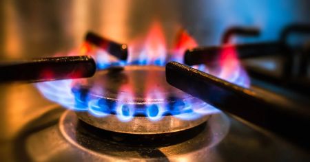 Стосується всіх, у кого вдома газ: за газову плиту, колонку та котел штрафують на десятки тисяч