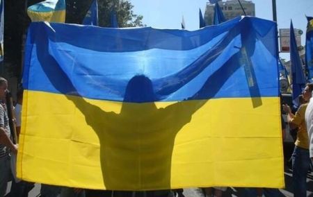 Як змінилася думка українців: соціологи дізналися, кому тепер найбільше довірять