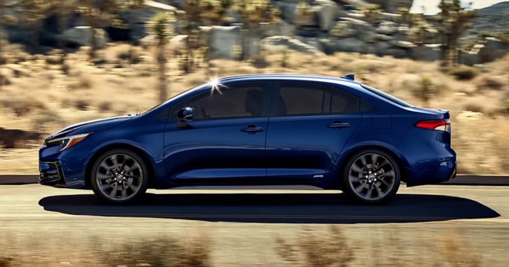 Топ-10 економних японських авто 2025 року