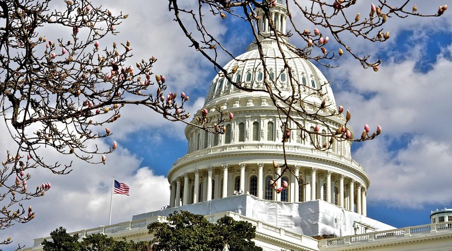 Названо головну брехню Вашингтона щодо врегулювання війни в Україні