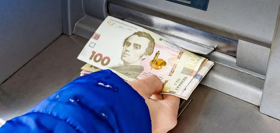 Українці знову зможуть отримати понад 10 тис. гривень: кому виплатять гроші