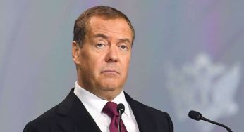 Медведєв пообіцяв назавжди стерти із землі українців: деталі