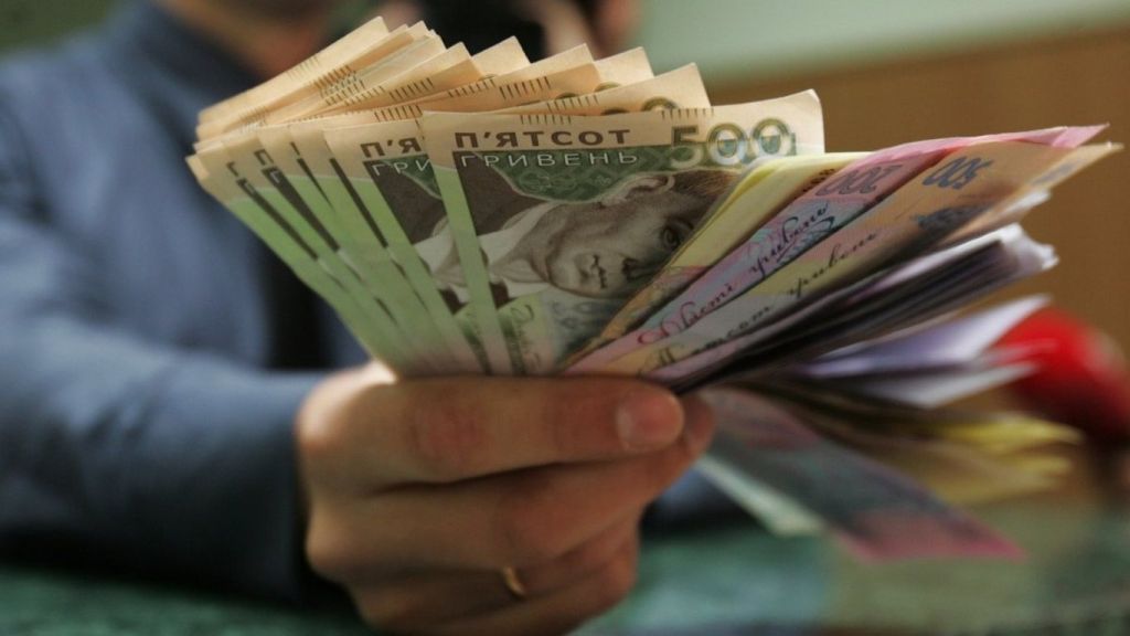 За деякі операції з грошима можна сісти у в’язницю: деталі