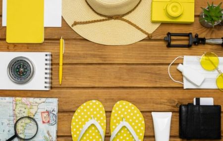 Що взяти у відпустку, щоб не зіпсувати собі подорож: список речей, про які всі забувають