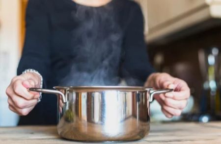 Без гарячої води та газу: літом прогнозують масштабні відключення