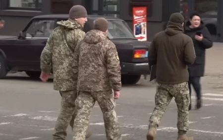 ТЦК відправлять на фронт: новий наказ викличе паніку серед воєнкомів