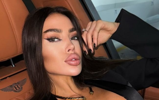 Депутат подарував “українській Кардаш’ян” годинник за 8 мільйонів