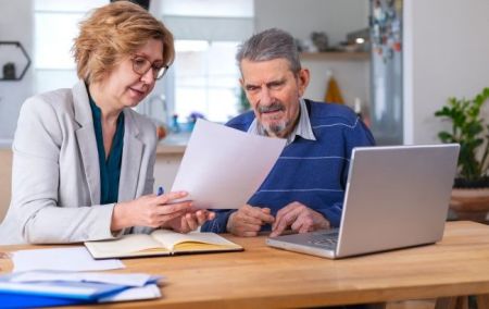 Хто в Україні може платити за комуналку менше: повний список пільг та як їх отримати