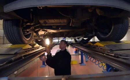 Камери, контроль з кожного кута та подорожчання: в Україні посилили техогляд