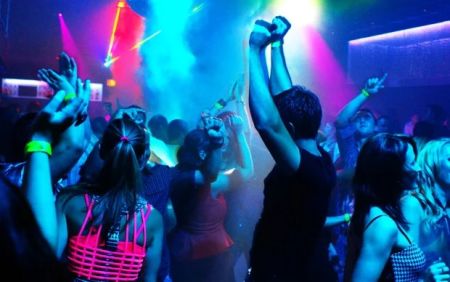 ТЦК пішли по клубах для “мажорів”: частину чоловіків госпіталізували