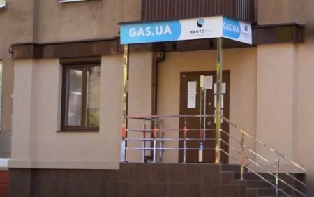 Збирайте документи: “Нафтогаз” додав споживачам паперової тяганини