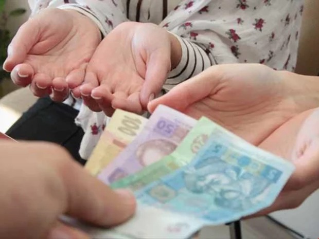 Купували валюту – залишилися без виплат: що потрібно знати ВПО