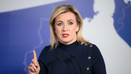 Захарова відреагувала на рішення Зеленського відкинути “перемир’я” Путіна