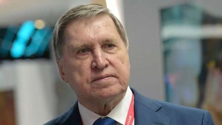 Не могли розпрощатися: у Кремлі розповіли, чому Трамп і Путін так довго говорили