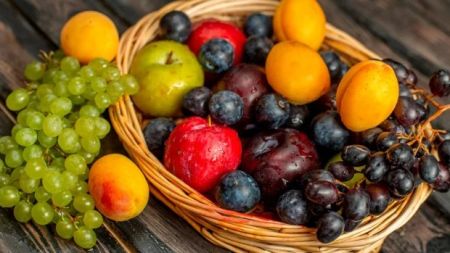 Забудемо смак фруктів та ягід: квітневі морози піднімуть ціни та спустошать полиці