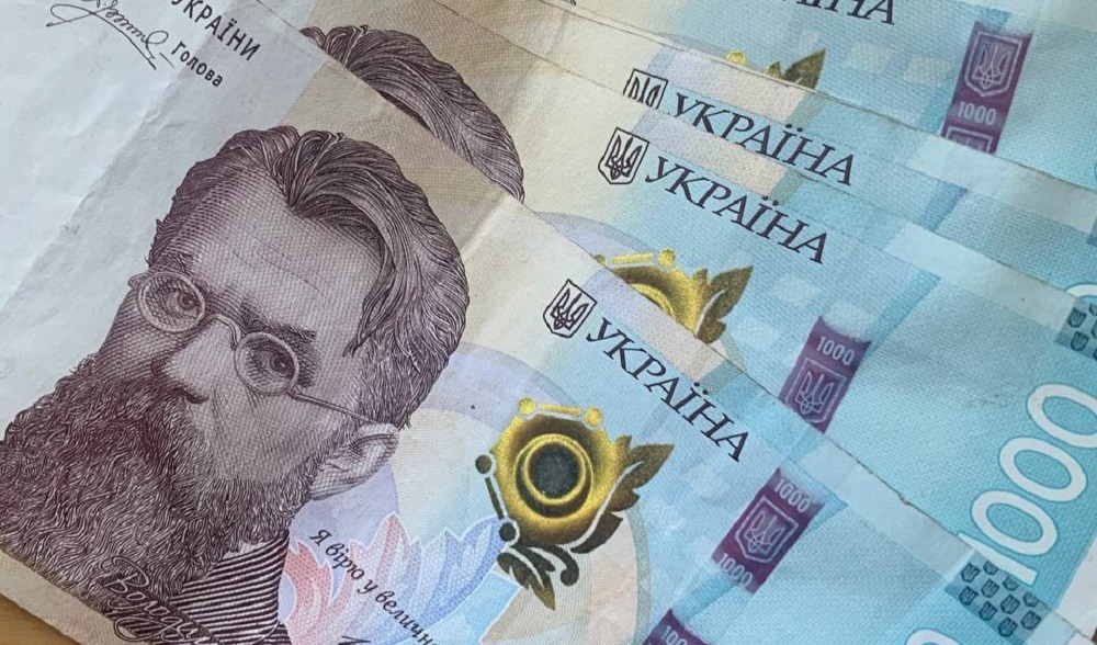 У травні українці зможуть оформити одразу дві пенсійні виплати: кого саме це стосується