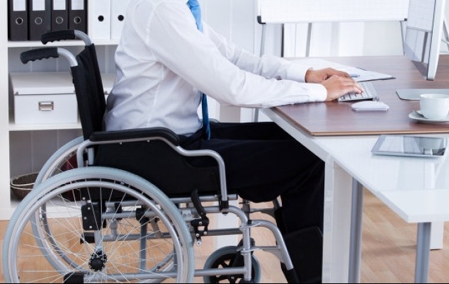 По 120 тисяч гривень: держава підтримує працевлаштування людей з інвалідністю