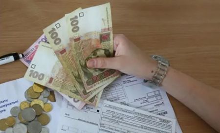 На українців масово подають позови до суду через комунальні борги: карають навіть біженців