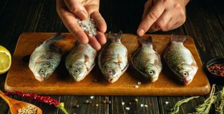 Ціни на рибу зростають: чого чекати влітку рибалкам та покупцям