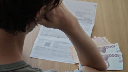 Субсидію влітку можуть скасувати через родича — причина