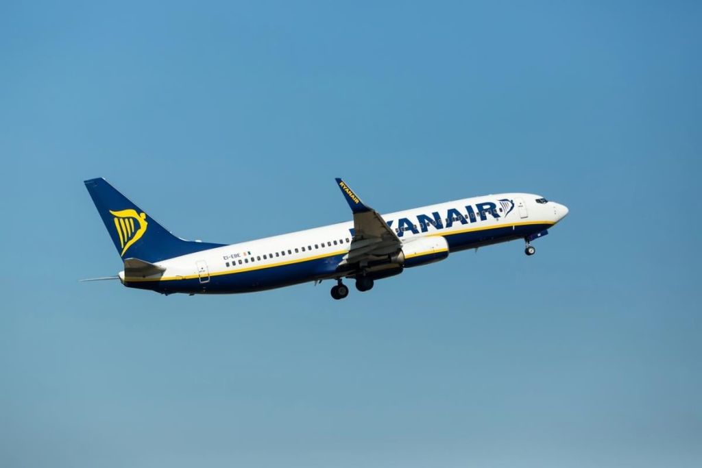 Турист придумав, як пронести на борт літака Ryanair багаж на 20 кілограмів