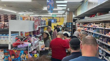 Ізраїльтяни масово скуповують продукти через війну з Іраном