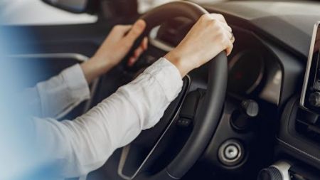 Україна переходить на електронні медичні довідки для водіїв: як це працюватиме