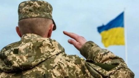 Мобілізація 50+ в Україні: кого призивають, де служитимуть та які є винятки