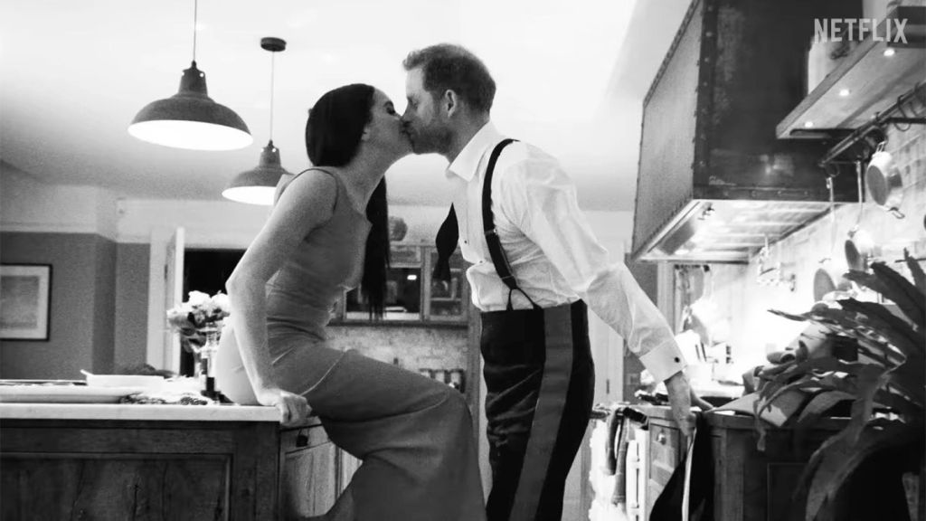 Меган і Гаррі втрачають 100 мільйонів доларів