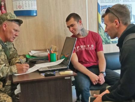 ТЦК почали масово виписувати штрафи ухилянтам за порушення мобілізаційного обліку