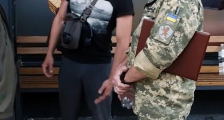 Скільки “ухилянтів” ховається по домівках: мобілізація та ТЦК готують “привіт”