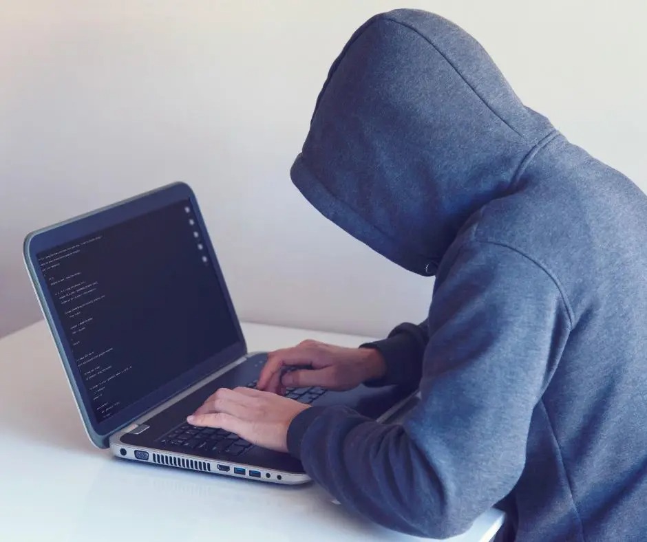 Телефонні шахраї атакують українських біженців у Нідерландах