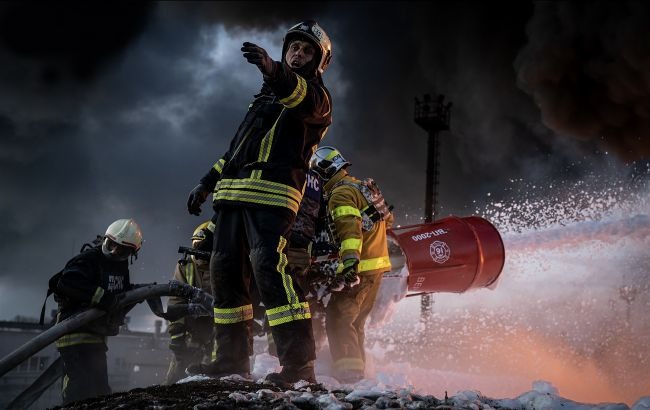 Пожежа сталася на станції метро Лук’янівська в Києві після атаки дронів