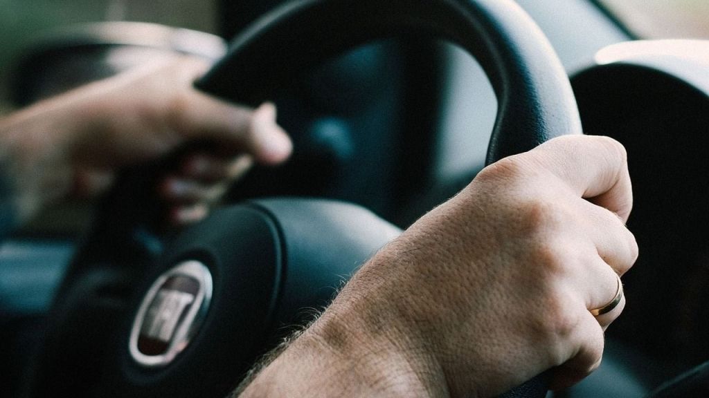 Юрист розповів, як не втратити авто через покупку по техпаспорту