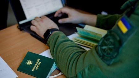 В Україні закликали прибрати працівників ТЦК із вулиць: ким хочуть замінити